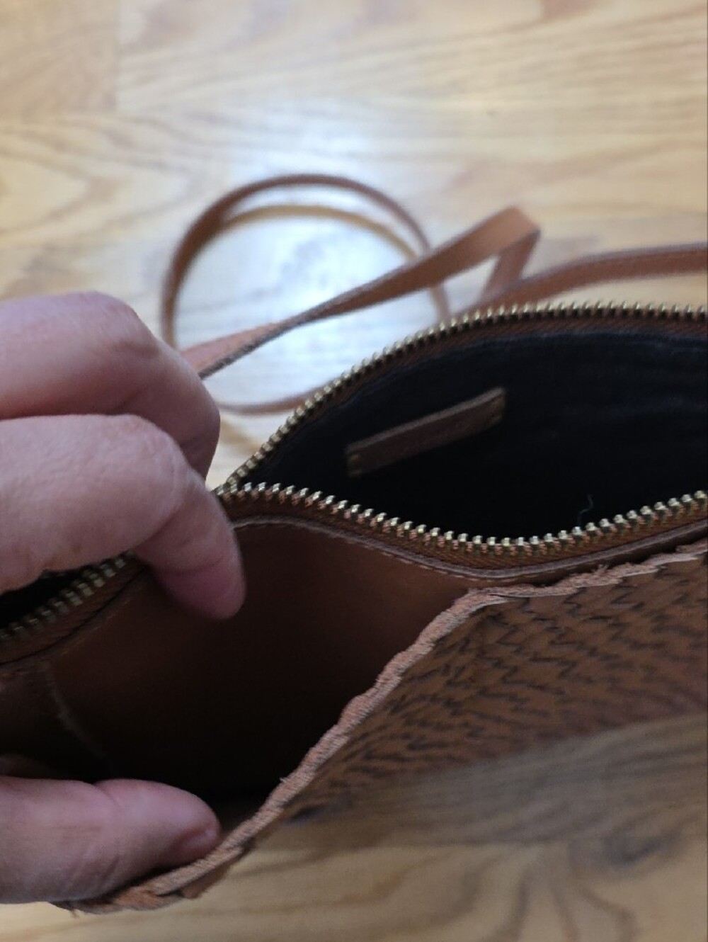 Madewell Woven Leather Crossbody in Brown Tan - Picture 5 of 7